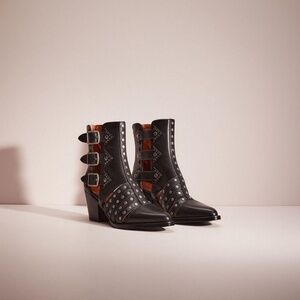 RARE Coach Phoebe Booties